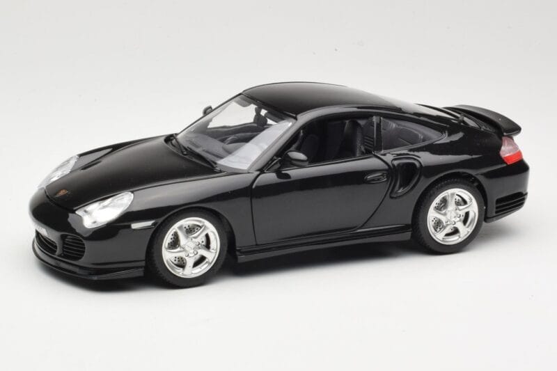Porsche 911 996 Turbo Fekete Bburago 1:18 3367 Fém