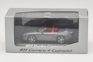 Porsche 911 997 Turbo Cabriolet Grey Metallic Minichamps 1:43 WAP02015216 Fém – 5. kép a 5-ből