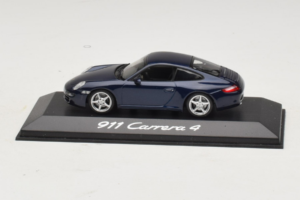 Porsche 911 997 Carrera 4 Dark Blue Metallic Minichamps 1:43 WAP02010016 Fém