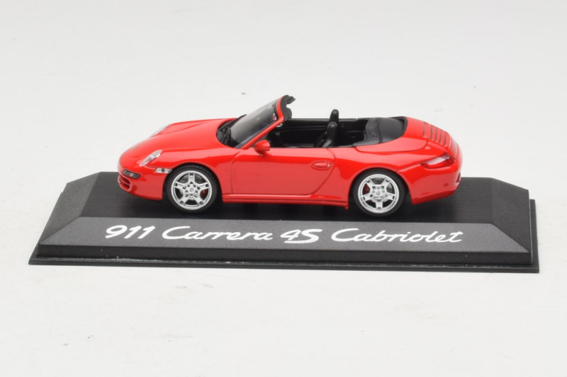 Porsche 911 997 Carrera 4S Kabrió Piros Minichamps 1:43 WAP02015316 Fém