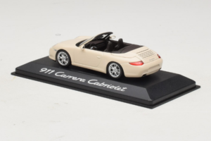 Porsche 911 997 Carrera Kabrió Fehér Minichamps 1:43 WAP02001118 Fém – 3. kép a 5-ből