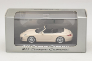 Porsche 911 997 Carrera Kabrió Fehér Minichamps 1:43 WAP02001118 Fém – 4. kép a 5-ből