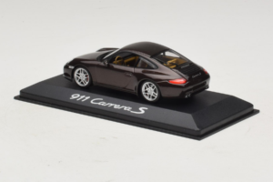 Porsche 911 997 Carrera S Brown Metallic Minichamps 1:43 WAP02001318 Fém – 3. kép a 4-ből