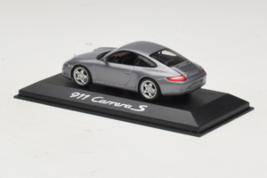 Porsche 911 997 Carrera S Grey Metallic Minichamps 1:43 WAP02011615-P1 Fém – 3. kép a 4-ből