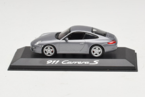 Porsche 911 997 Carrera S Szürke Metallic Minichamps 1:43 WAP02010116-R1 Fém