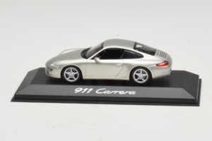 Porsche 911 997 Carrera Silver Metallic Minichamps 1:43 WAP02011515 Fém