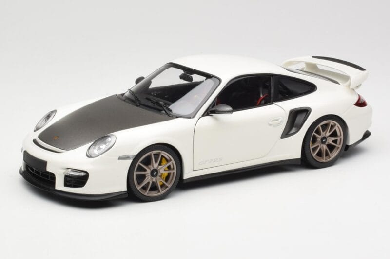 Porsche 911 997 GT2 RS Fehér Minichamps 1:18 100069400 Fém