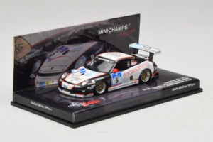 Porsche 911 997 GT3 #5 24 Hours of Nurburgring 2009 Minichamps 1:43 437096705 Fém – 2. kép a 4-ből