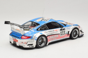 Porsche 911 997 GT3 R #123 Muhlner Motorsport E. Fumal / E. Thiry 24 Hours of Spa 2011 Minichamps 1:18 151118923 Fém – 2. kép a 6-ből