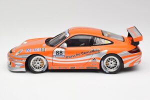 Porsche 911 997 GT3 R #88 Porsche Consulting 2005 AUTOart 1:18 77821 Fém – 4. kép a 8-ből