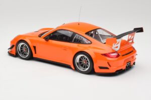 Porsche 911 997 GT3 R Street Narancssárga Minichamps 1:18 151108901 Fém – 5. kép a 6-ből