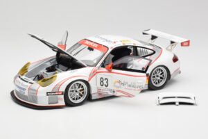 Porsche 911 997 GT3 RSR #83 Team Seikel L. Nielsen / M. Ehret / D. Farnbacher 24 Hours of Le Mans 2006 Minichamps 1:18 100066 – 2. kép a 8-ből