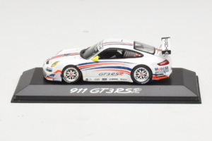 Porsche 911 997 GT3 RSR Fehér Kék és Narancs Csíkokkal 2007 Minichamps 1:43 WAP02000618 Fém