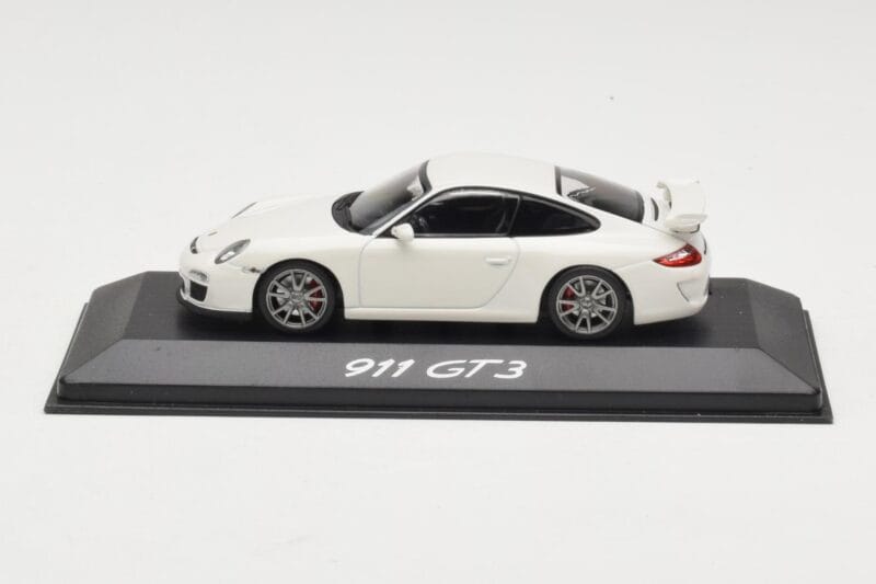 Porsche 911 997 GT3 Fehér Minichamps 1:43 WAP0202080C Fém