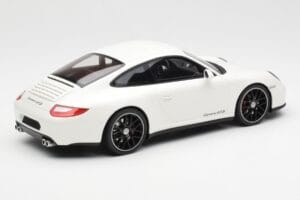 Porsche 911 997 GTS Fehér GT Spirit 1:18 GT287 Gyanta – 2. kép a 6-ből