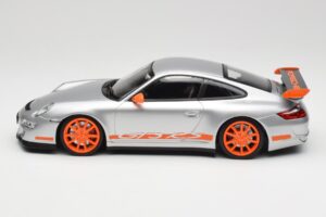 Porsche 911 997.1 GT3 RS Ezüst Narancssárga Felnikkel Minichamps 1:18 155062120 Fém – 3. kép a 6-ből