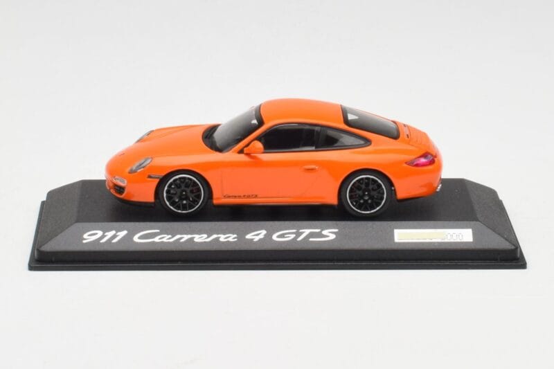 Porsche 911 997.2 Carrera 4 GTS Narancssárga Minichamps 1:43 WAP0201140C Fém