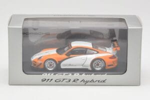 Porsche 911 GT3 R Hybrid 997.2 Presentation White Orange Minichamps 1:43 WAP0201170B Fém – 4. kép a 4-ből