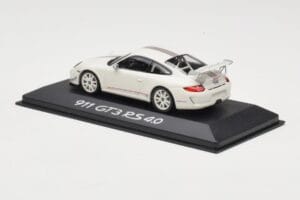 Porsche 911 997.2 GT3 RS 4.0 Fehér Minichamps 1:43 WAP0200010C Fém – 3. kép a 4-ből