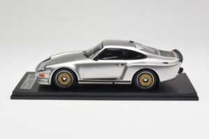 Porsche 911 930 Almeras Biturbo 3.3 Ezüst Kess 1:18 KE18005B Gyanta – 3. kép a 6-ből