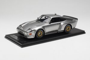Porsche 911 930 Almeras Biturbo 3.3 Ezüst Kess 1:18 KE18005B Gyanta