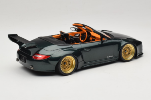 Porsche 911 992 Cabriolet Old & New Tokyo Auto Salon GT Spirit 1:18 GT548 Gyanta – 2. kép a 6-ből