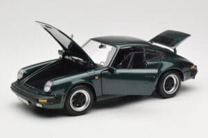 Porsche 911 Carrera Green Metallic Minichamps 1:18 100063022 Fém – 2. kép a 8-ből
