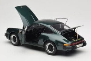 Porsche 911 Carrera Green Metallic Minichamps 1:18 100063022 Fém – 5. kép a 8-ből