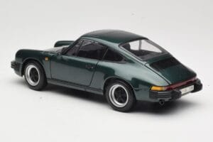 Porsche 911 Carrera Green Metallic Minichamps 1:18 100063022 Fém – 7. kép a 8-ből