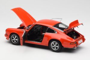 Porsche 911 Carrera RS 2.7 Narancssárga AUTOart 1:18 78057 Fém – 5. kép a 8-ből