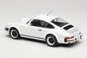 Porsche 911 SC GT Race Version IXO 1:18 18CMC007 Fém – 5. kép a 6-ből