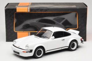 Porsche 911 SC GT Race Version IXO 1:18 18CMC007 Fém – 6. kép a 6-ből