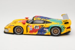 Porsche 911 GT1 #1 D. Rohr / R. Pilgrim / A. McNish 1997 UT Models 1:18 39724 Fém – 4. kép a 8-ből