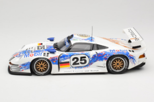 Porsche 911 GT1 #25 H. Stuck / T. Boutsen / B. Wollek 24 Hours of Le Mans 1996 UT Models 1:18 180966625 Fém – 4. kép a 8-ből