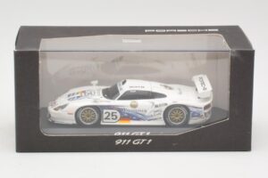 Porsche 911 GT1 #25 Warsteiner 24 Hours of Le Mans 1997 Minichamps 1:43 WAP02003197 Fém – 4. kép a 4-ből