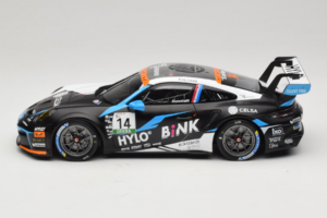 Porsche 911 GT3 Cup 992 #14 R. de Haan Oschersleben GP 2024 IXO 1:18 18RMC219 Fém – 3. kép a 6-ből