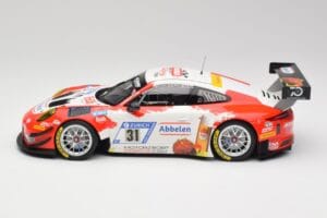 Porsche 911 GT3 R #31 Frikadelli Racing N. Siedler / M. Seefried 24 Hours Nürburgring 2018 Minichamps 1:18 153186931 Fém – 3. kép a 6-ből