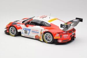 Porsche 911 GT3 R #31 Frikadelli Racing N. Siedler / M. Seefried 24 Hours Nürburgring 2018 Minichamps 1:18 153186931 Fém – 5. kép a 6-ből