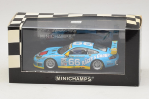 Porsche 911 GT3 R #66 Buckler / Schrom 24 Hours of Daytona 2002 Minichamps 1:43 400026966 Fém – 4. kép a 4-ből