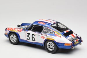 Porsche 911 S #36 B. Waldegard / C. Cheneviere 24 Hours of Le Mans 1971 Minichamps 1:18 107716836 Gyanta – 5. kép a 6-ből