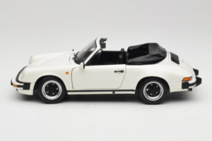 Porsche 911 SC Kabrió Fehér Minichamps 1:18 100063031 Fém – 4. kép a 8-ből