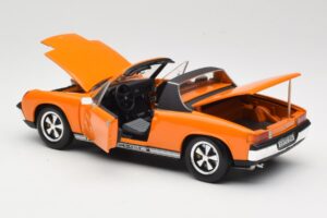 Porsche 914/6 Narancssárga Revell 1:18 08864 Fém – 5. kép a 8-ből