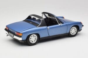 Porsche 914 Kék Revell 1:18 08975 Fém – 3. kép a 8-ből