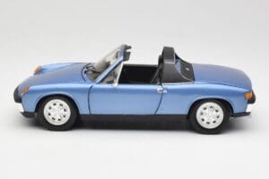 Porsche 914 Kék Revell 1:18 08975 Fém – 4. kép a 8-ből