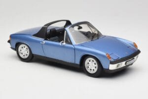 Porsche 914 Kék Revell 1:18 08975 Fém – 6. kép a 8-ből