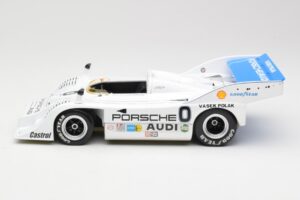 Porsche 917/10 #0 J. Scheckter Vasek Polak Racing Can-Am Championship 1973 Minichamps 1:18 155736500 Fém – 3. kép a 6-ből