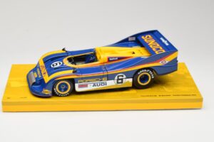 Porsche 917/30 #6 Penske Racing M. Donohue Can-Am Champion 1973 Minichamps 1:18 186736006 Fém
