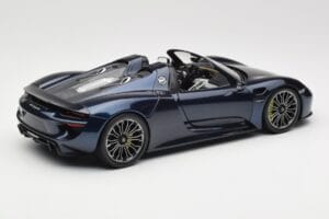 Porsche 918 Spyder Kék Metallic Minichamps 1:18 113062434 Fém – 3. kép a 8-ből