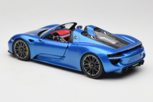 Porsche 918 Spyder Blue Metallic Minichamps 1:18 110062432 Fém – 7. kép a 8-ből