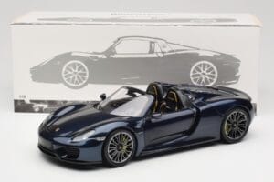 Porsche 918 Spyder Kék Metallic Minichamps 1:18 113062434 Fém – 8. kép a 8-ből